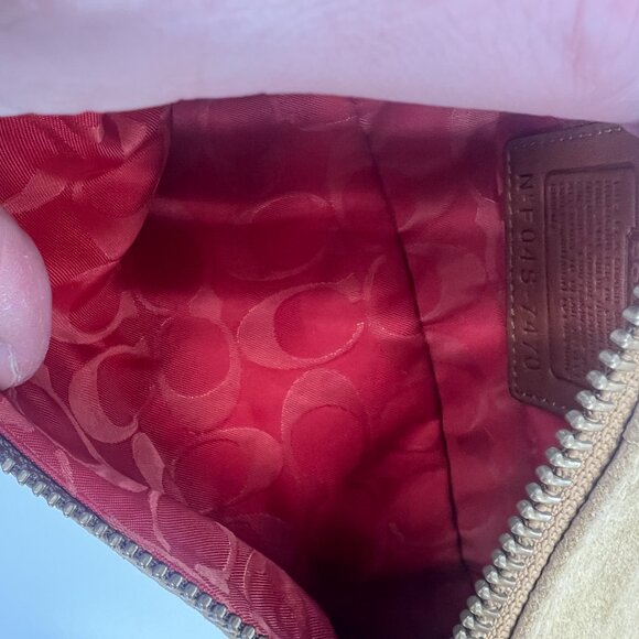 Vintage Y2K Coach Hamptons Suede Mini Bag in Tan 7470 - Picture 7 of 8